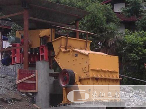 第三代制沙机生产现场