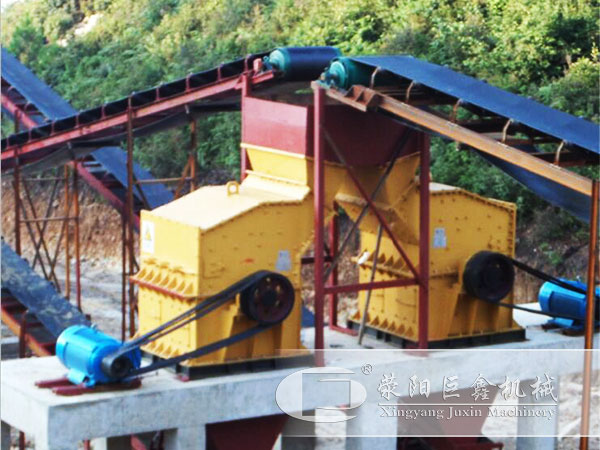 第三代制沙机河卵石制沙现场